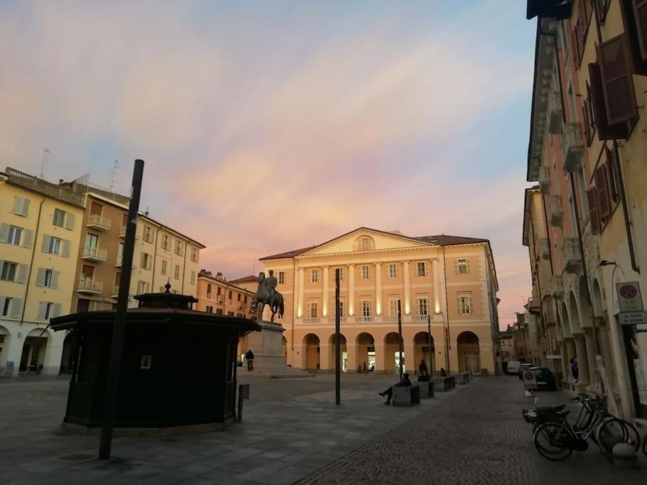 Prestigioso Attico A Passo Duomo By Revenue House Lägenhet Casale Monferrato Exteriör bild